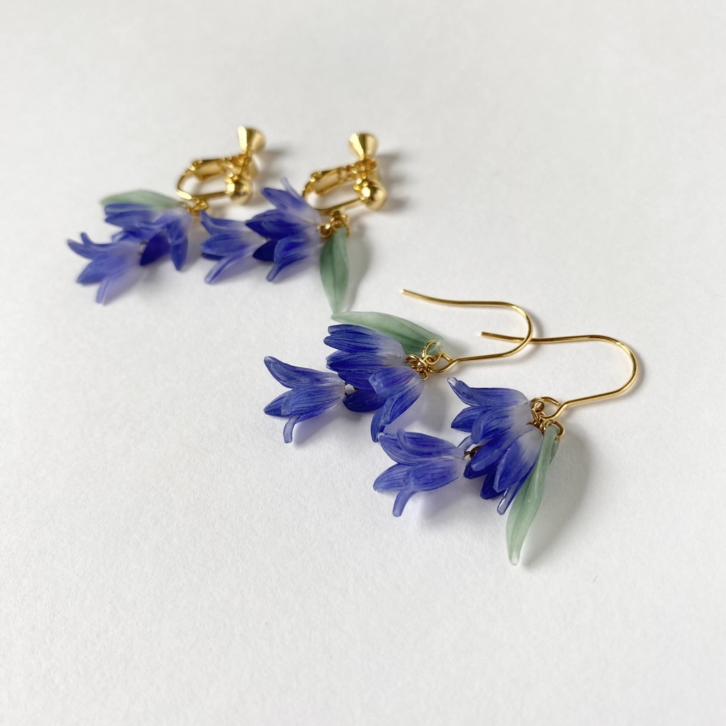 リンドウ ピアス/イヤリング