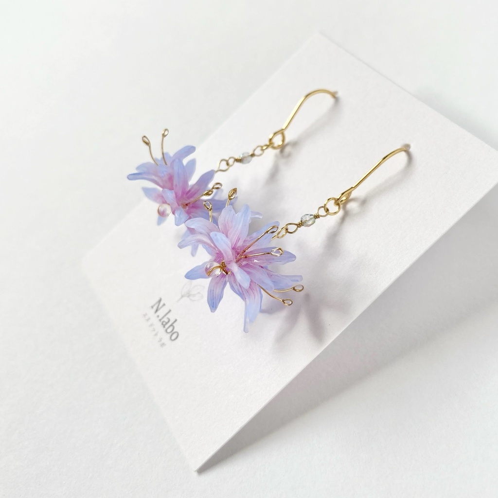 リコリス・スプレンゲリー ピアス/イヤリング