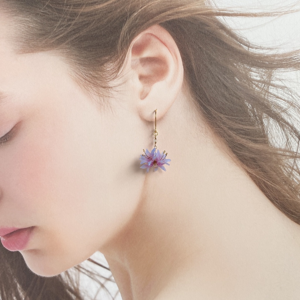 リコリス・スプレンゲリー ピアス/イヤリング