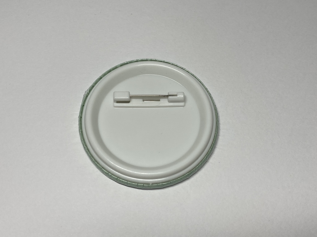 ともちゃんランパート缶バッチ