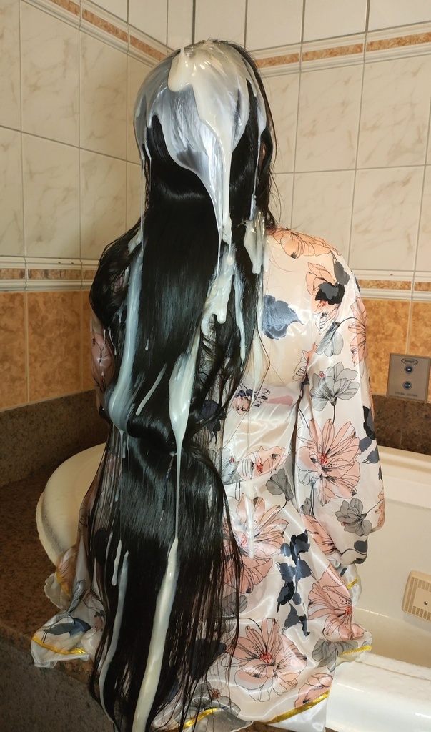 白シャンプーメッシー(ロングヘアのシャワー濡れ続き)6分