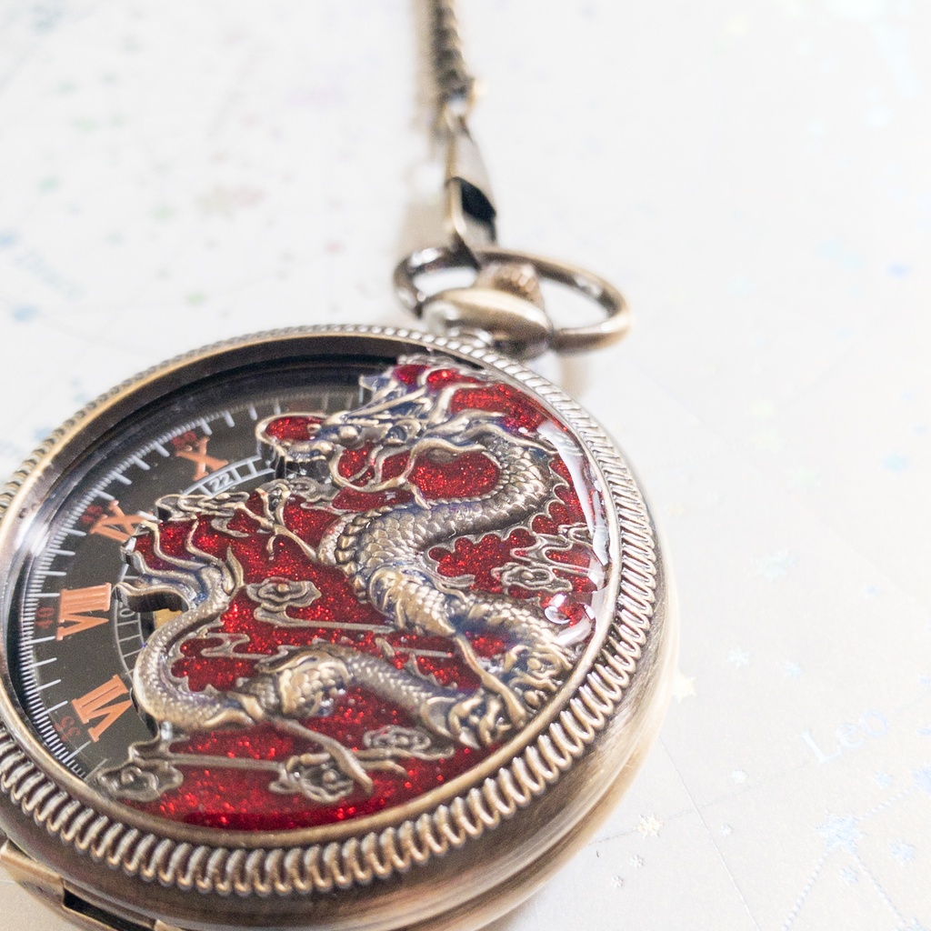 装飾手巻き式懐中時計 赤龍