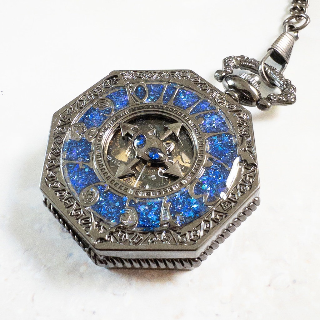 装飾手巻き式懐中時計 使い魔