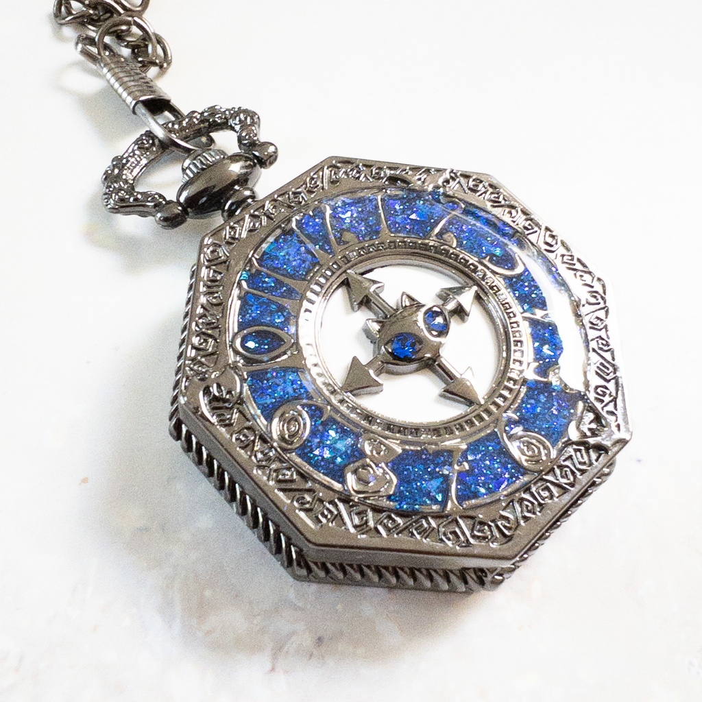 装飾手巻き式懐中時計 使い魔