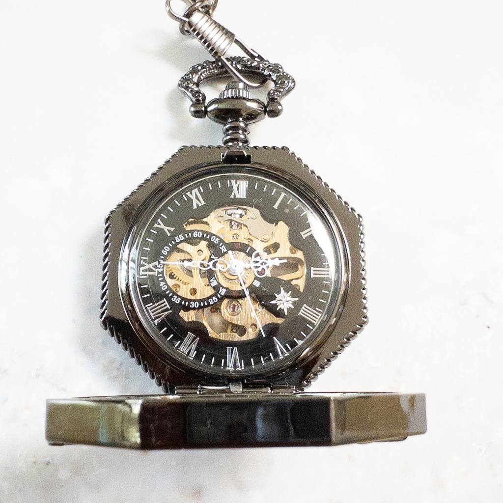 装飾手巻き式懐中時計 使い魔