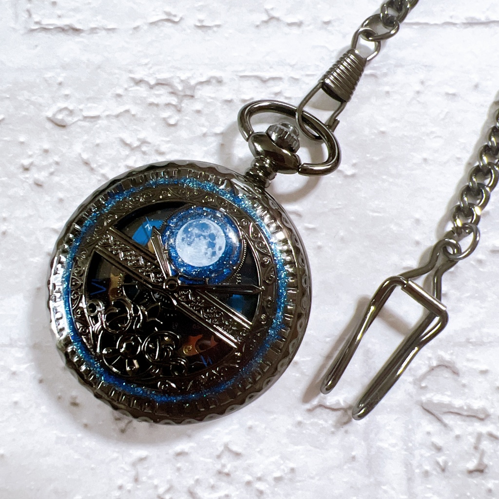 受注再販 装飾手巻き式懐中時計 MOON