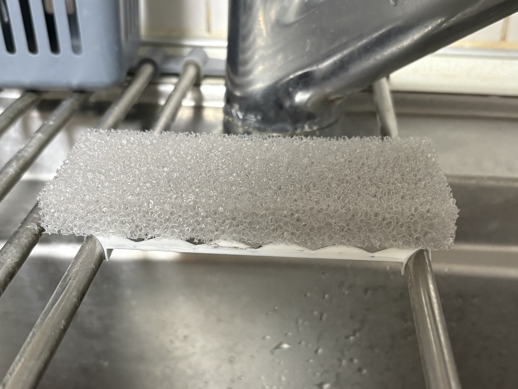 スナップオン式スポンジホルダー｜ワイヤーラック対応 3Dプリントデータ