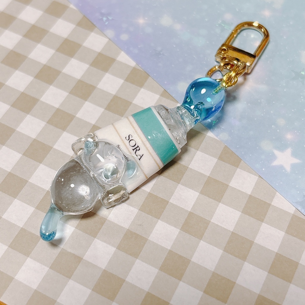 いたずらにゃんこのキーホルダー【水色🩵：そら】