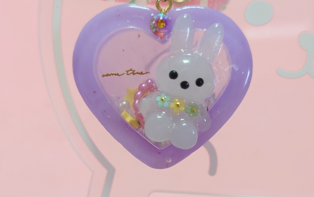 うさちゃん ハート レジンキーホルダー