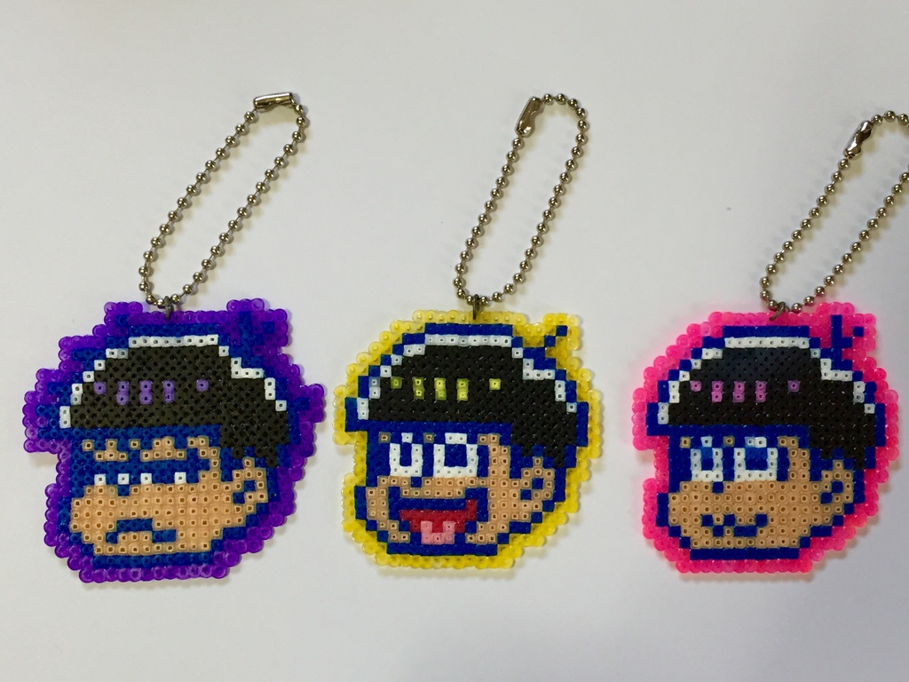 おそ松さんアイロンビーズキーホルダー