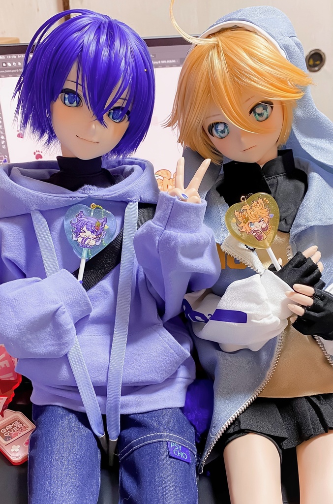 ねこカイトとねこレンのペロキャンキーホルダー