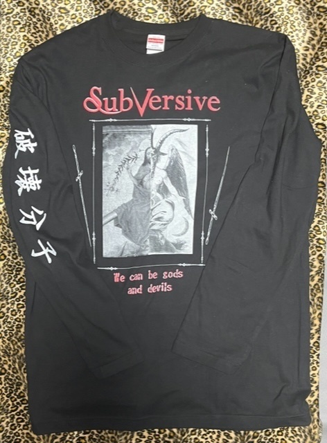Subversive Human Long -T shirts