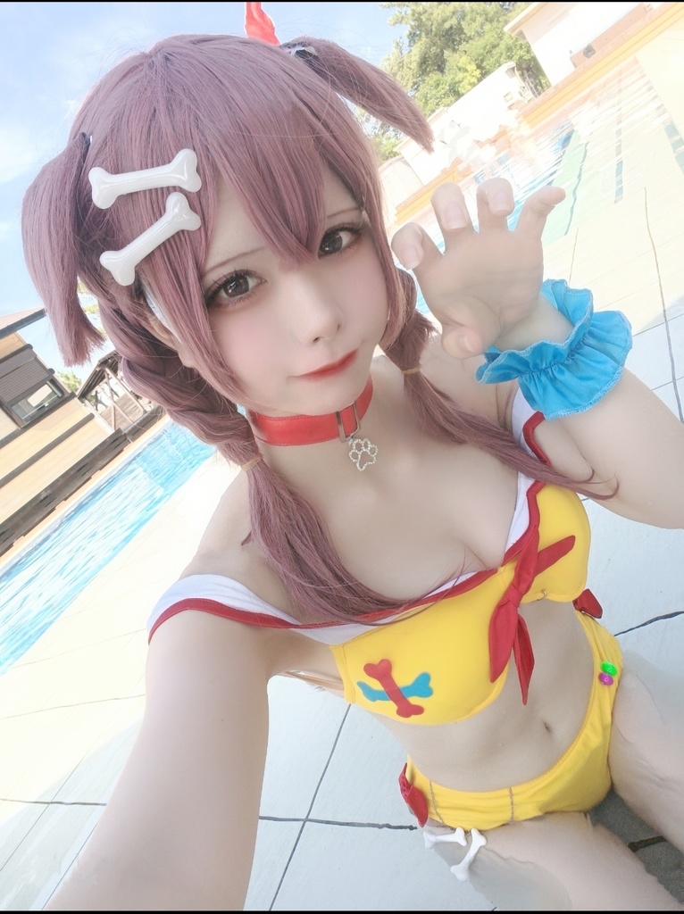 チェキ 戌神ころね 水着 コスプレ