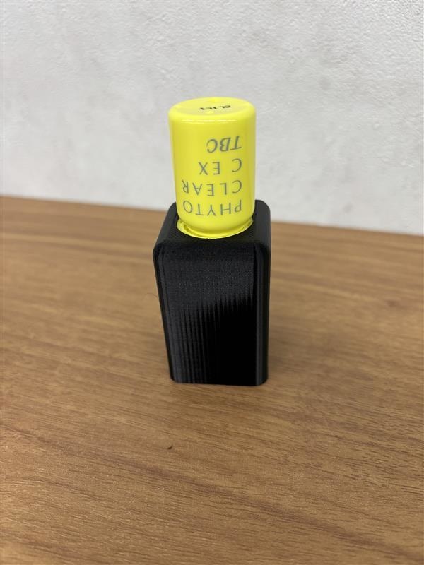 某社PHYTO CLEAR C N/EXを逆さに立てるやつ