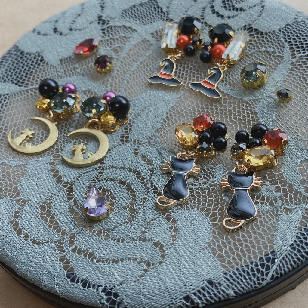 魔女のいる世界イメージビジューアクセサリー