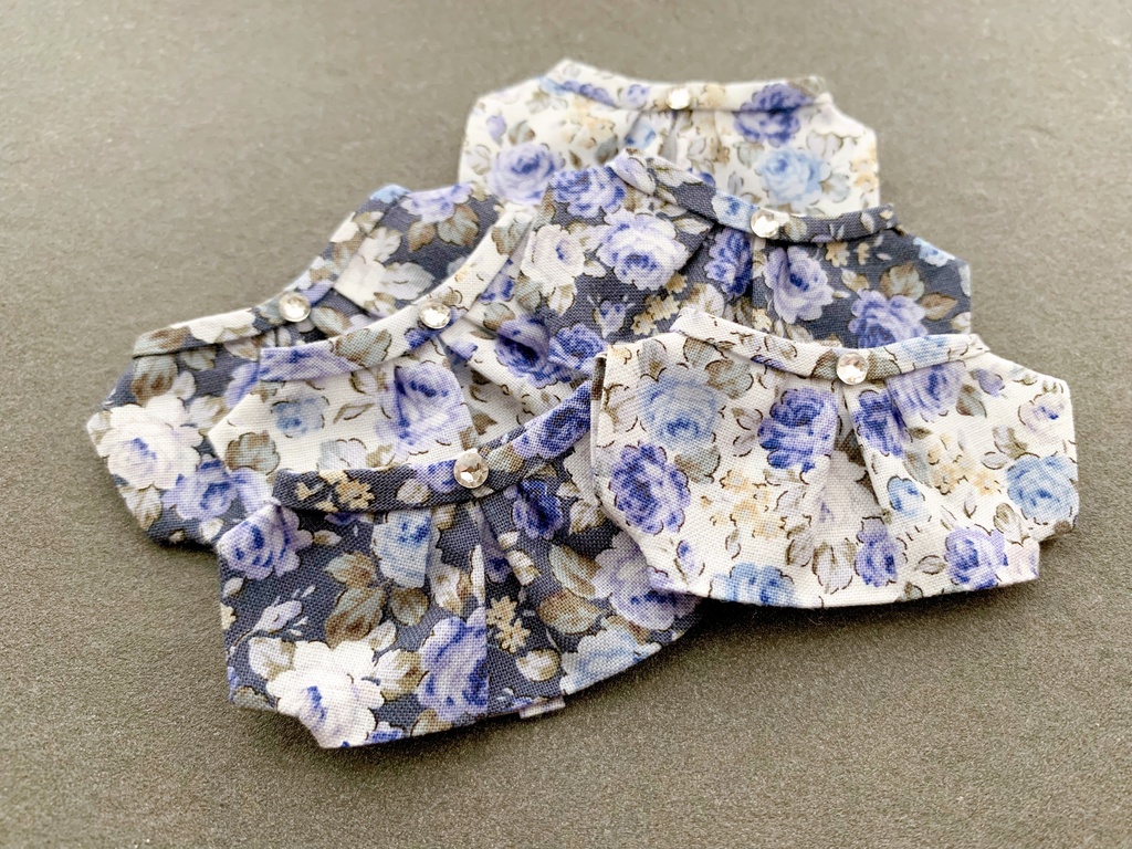 小花柄のシャツ