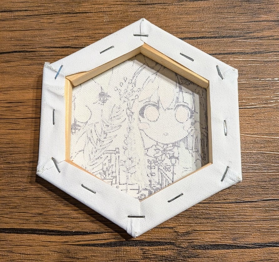 【原画】『草と女』 六角形キャンバス原画 縦15cm