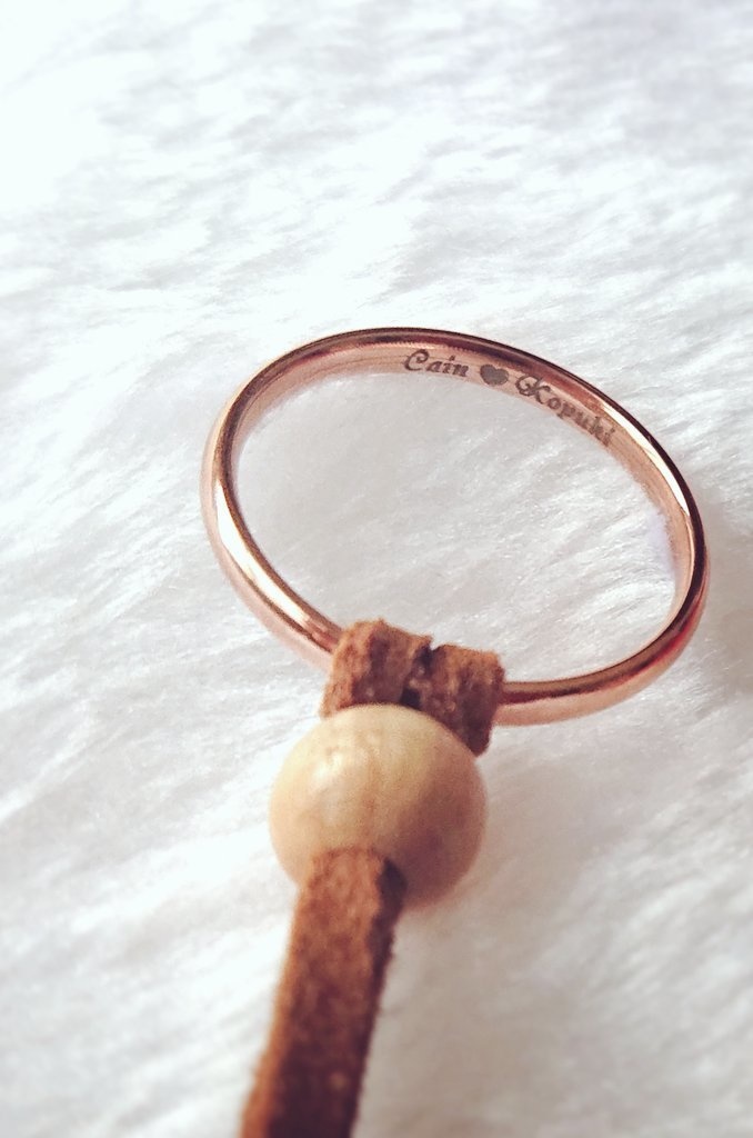 【拳コユイメージ】刻印リングネックレス