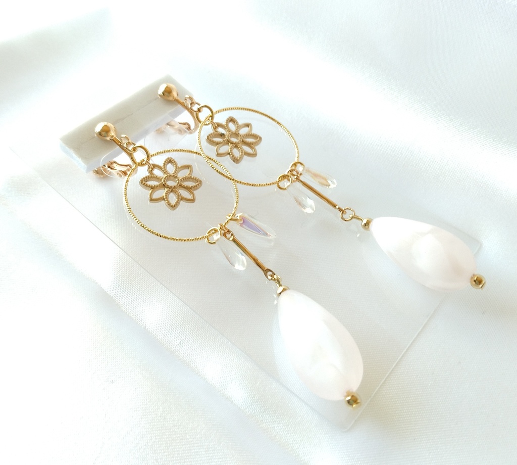 薄桃雫の花フープ