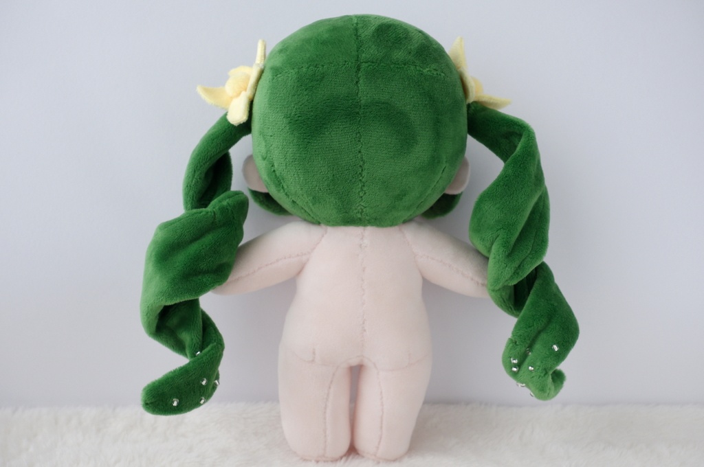 20cm自作ぬいぐるみ・キュウリちゃん