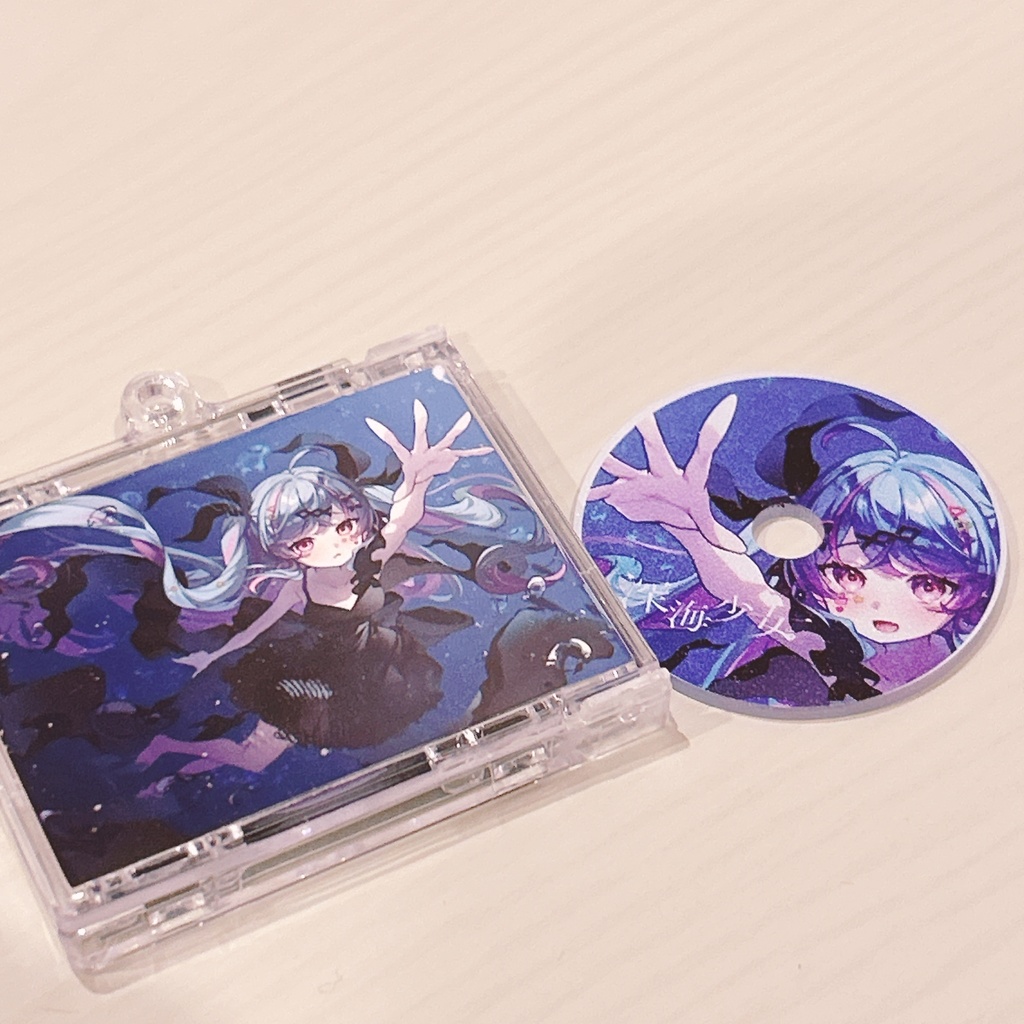 〚1周年記念グッズ〛深海少女CD風キーホルダー✩夢咲みう✩