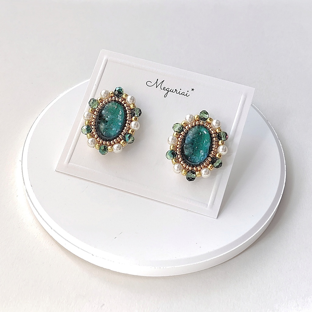 【推し活応援!】5色から選べる推し色カボションピアス/イヤリング