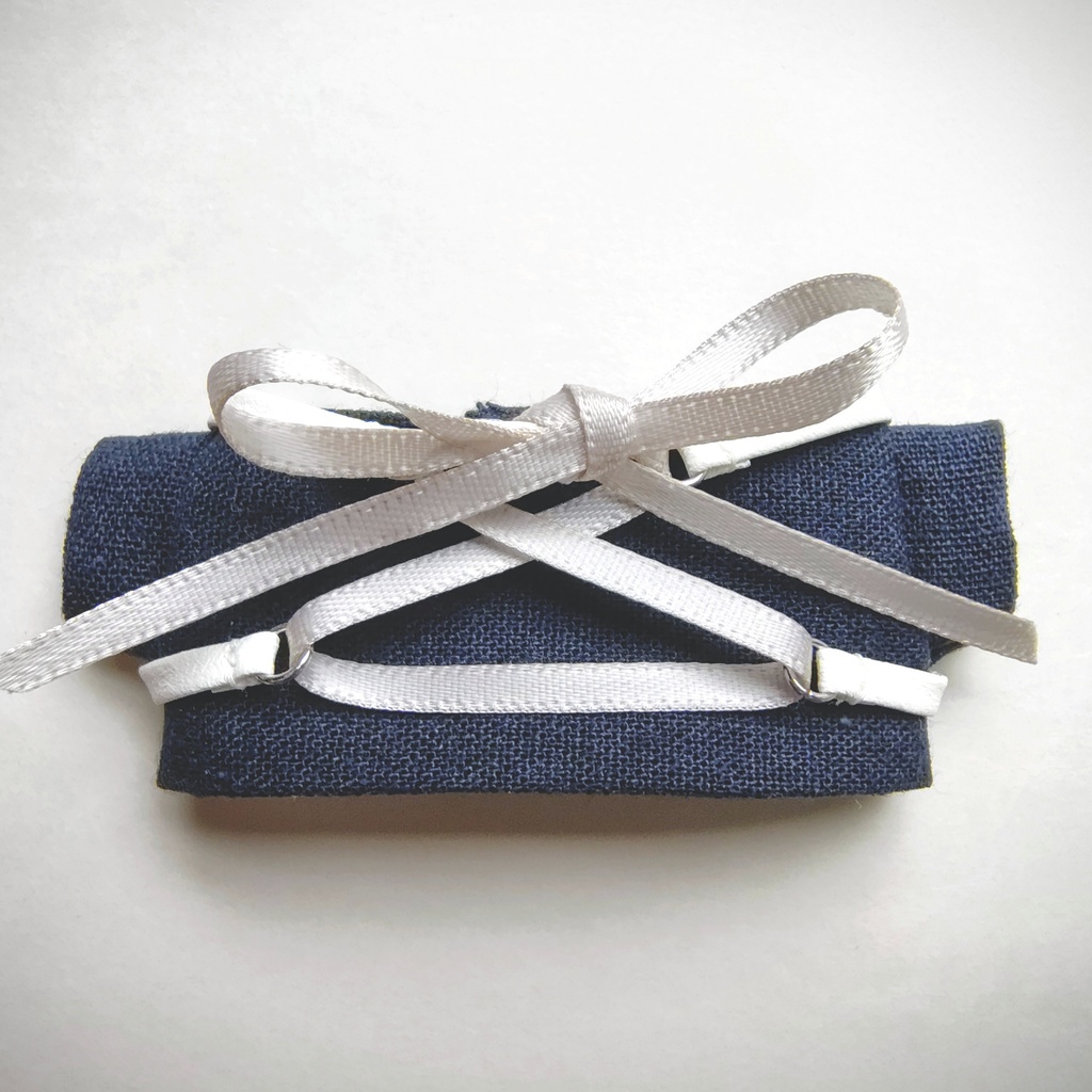 レースアップのハーネスベルト