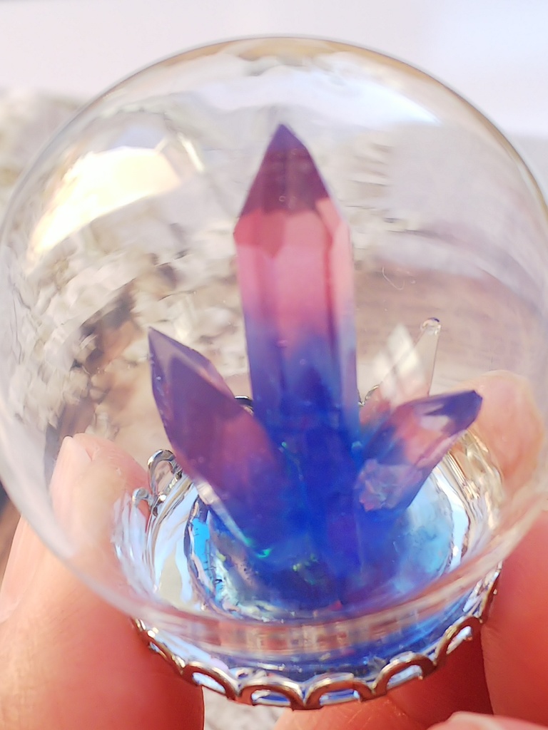 妖精石、夢100、雑貨屋シリーズ、魔法の鉱石、水晶、バイカラー水晶レジン