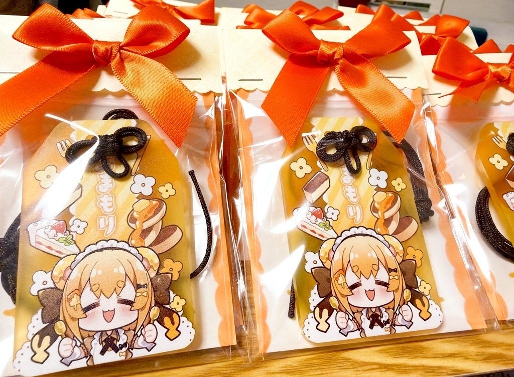 🐻パンネのアクリルおまもり🥞