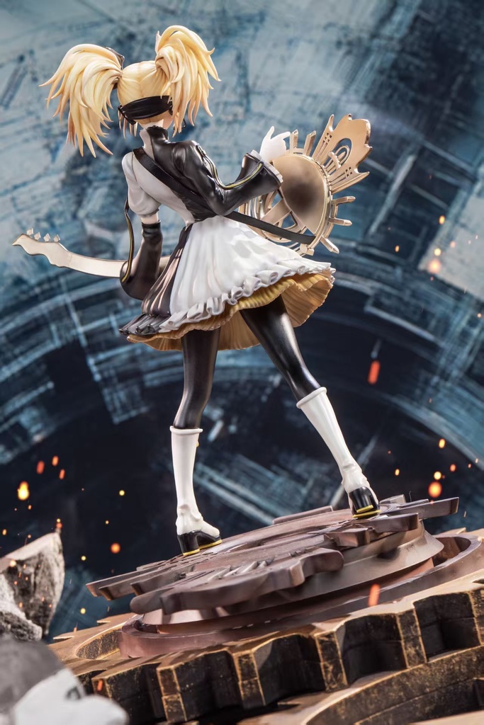 炉心融解・鏡音リン・未塗装ガレージキット