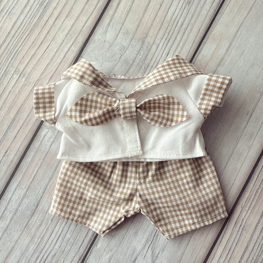 セーラー服とパンツのセット