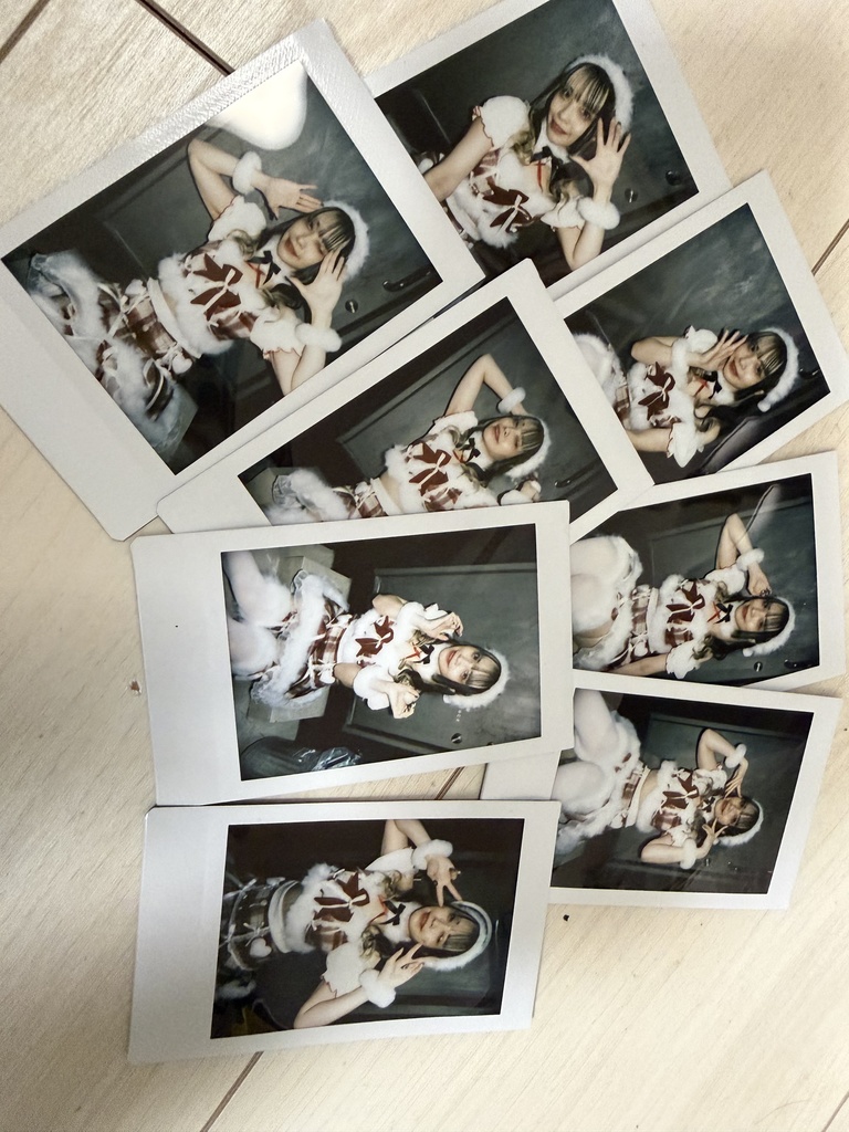 赤チェックサンタさん衣装2025