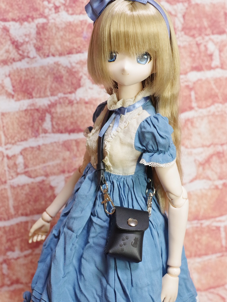 猫柄・革のショルダーポーチ(ブラック) 1/3ドール用品