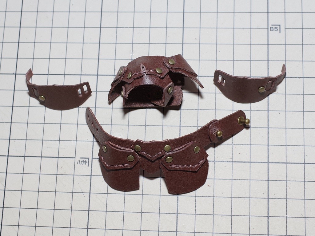 1/12ドール用革の鎧改(ブラック/ホワイト/ダークブラウン)