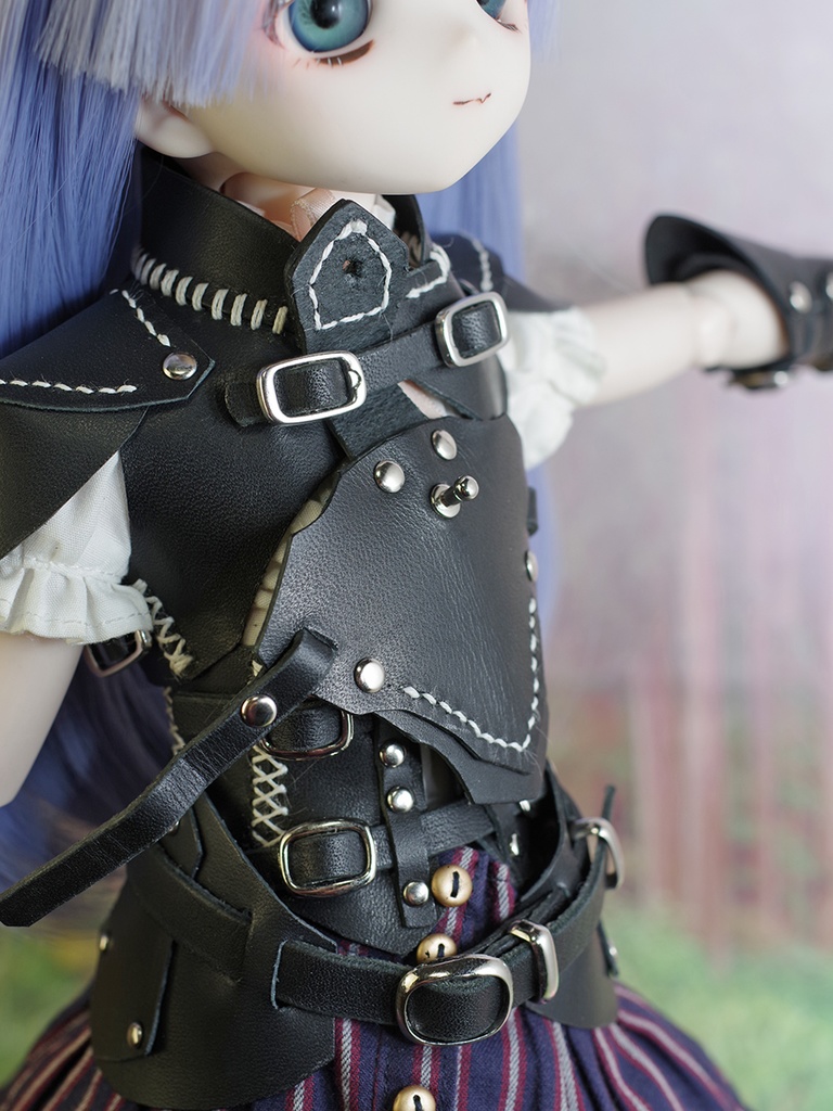 MDD向け革の鎧(ブラック) 250609