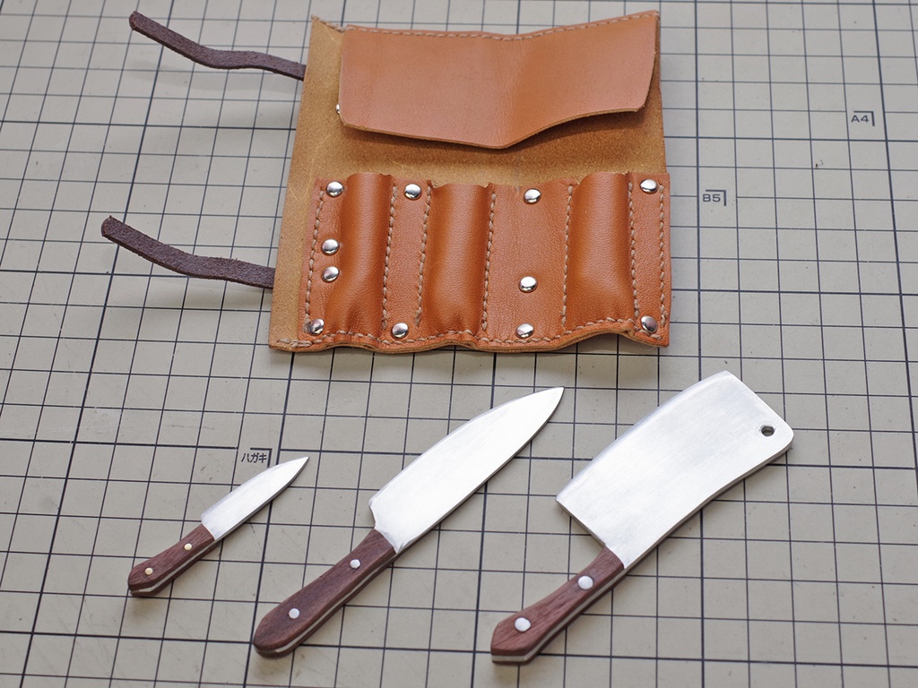 包丁3種+収納ケース ナイフロール 1/3ドール用品 20250921