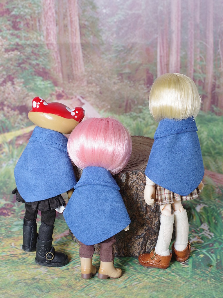 1/12ドール向け革のマント(ブルー)