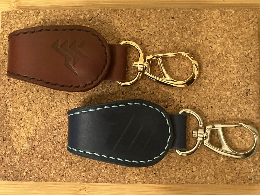 【ブルアカ】ベルトループ型レザーキーホルダー