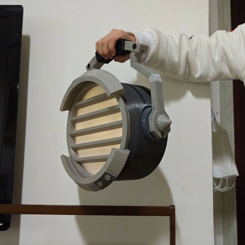 Monenjoy 原神 イルーガ　コスプレ道具　  ライト　 闇夜の燃芯　Illuga 　武器モデル　35*34cm厚17cm　道具　Petg材質