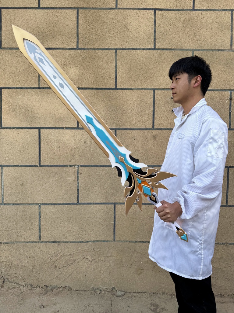 Monenjoy 原神 ファルカ 狼の武勲詩 コスプレ道具 レプリカ 130cm 木材質 ファルカモチーフ 両手剣 イベント舞台対応