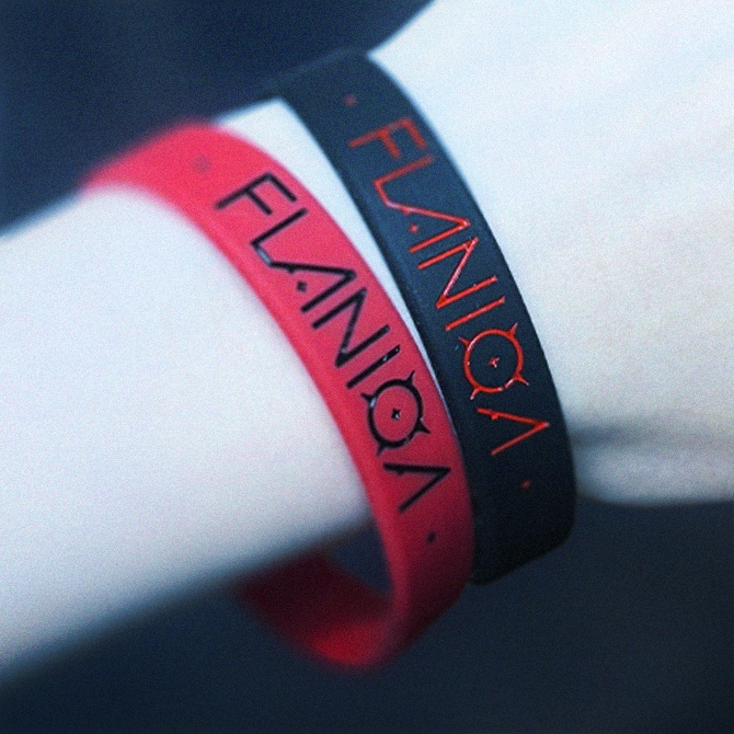 FLANICAロゴラバーバンド