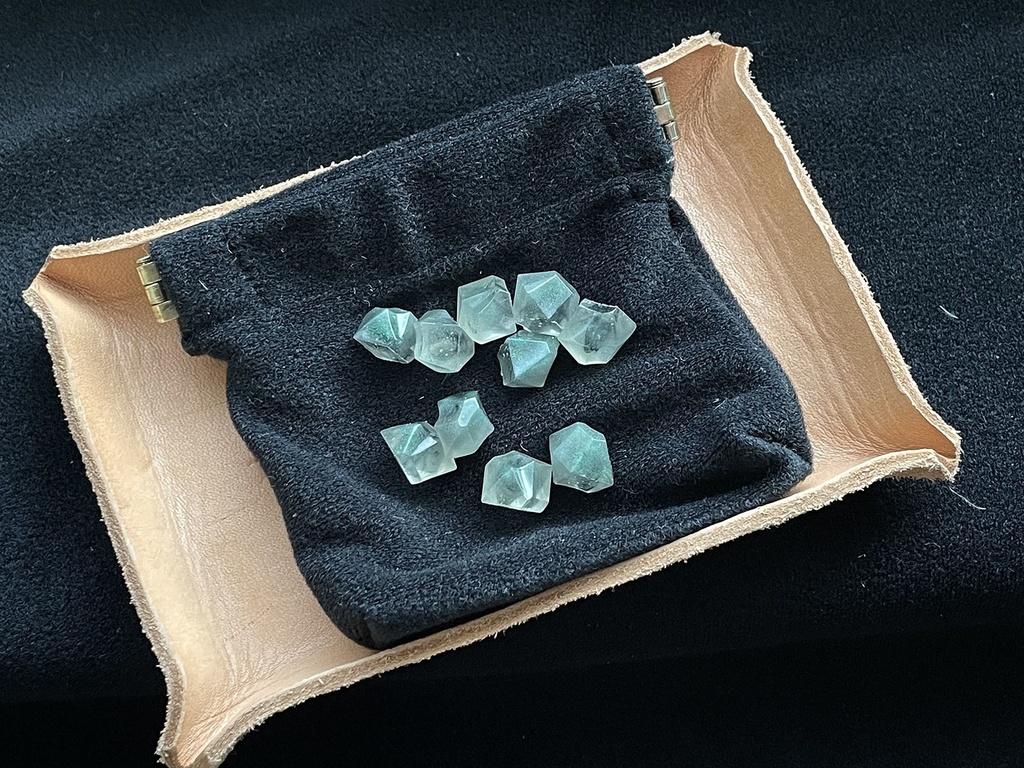 鉱石風ゲームカウンタ【夜光虫の囁き】