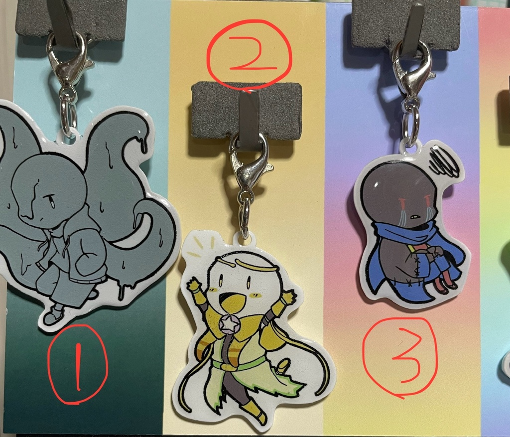 AUチャーム各種