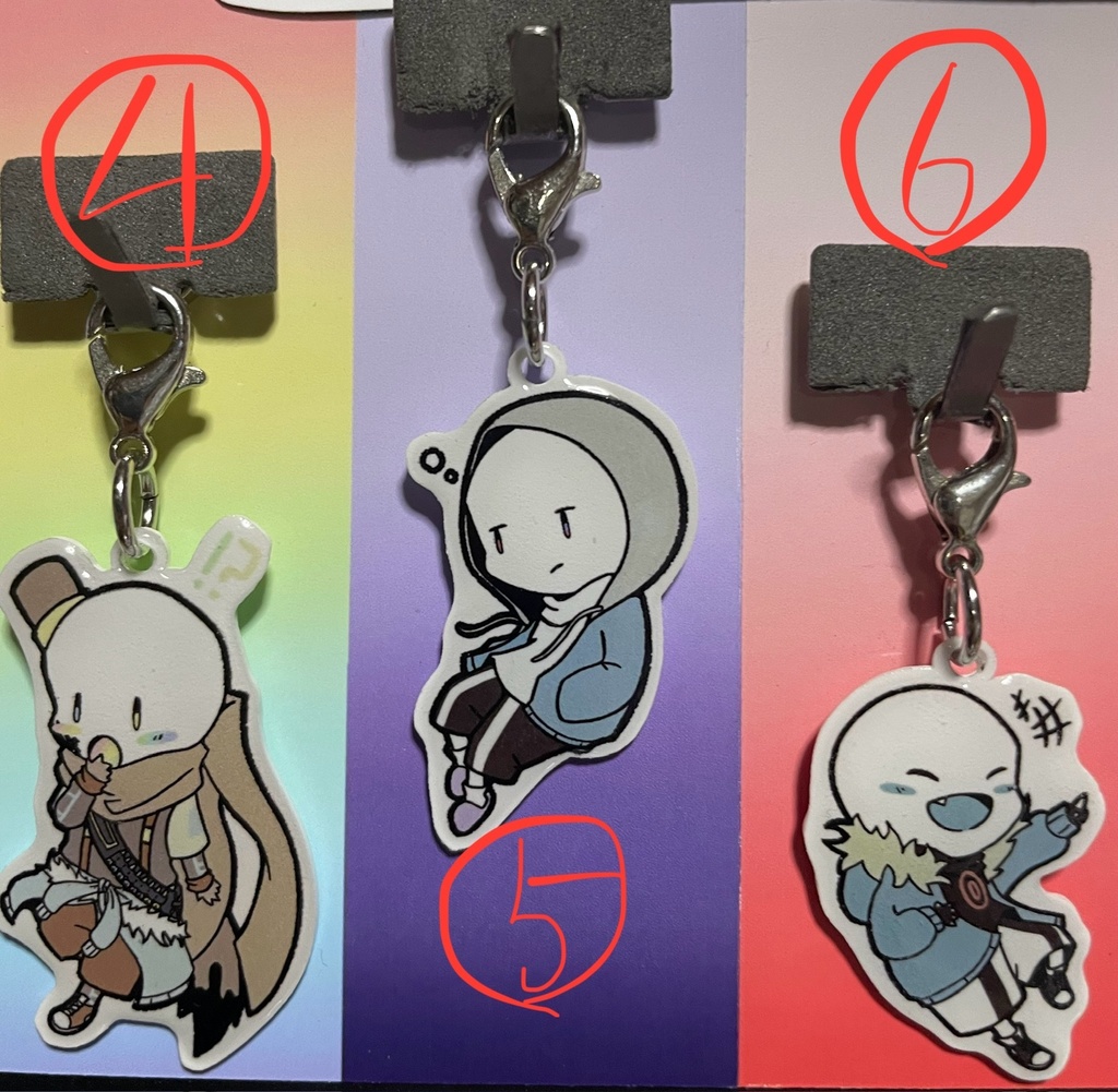 AUチャーム各種