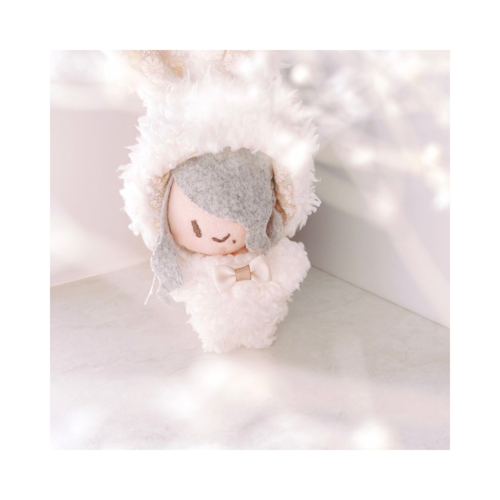 うさぎの着ぐるみ(10㎝マスコットぬいぐるみサイズ)