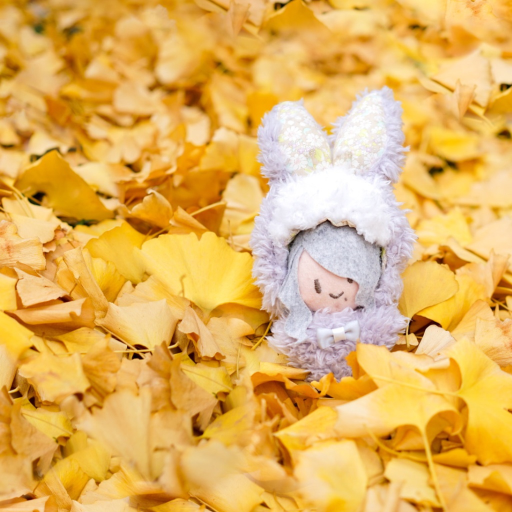 うさぎの着ぐるみ・ハチワレグレー(10㎝マスコットぬいぐるみサイズ)