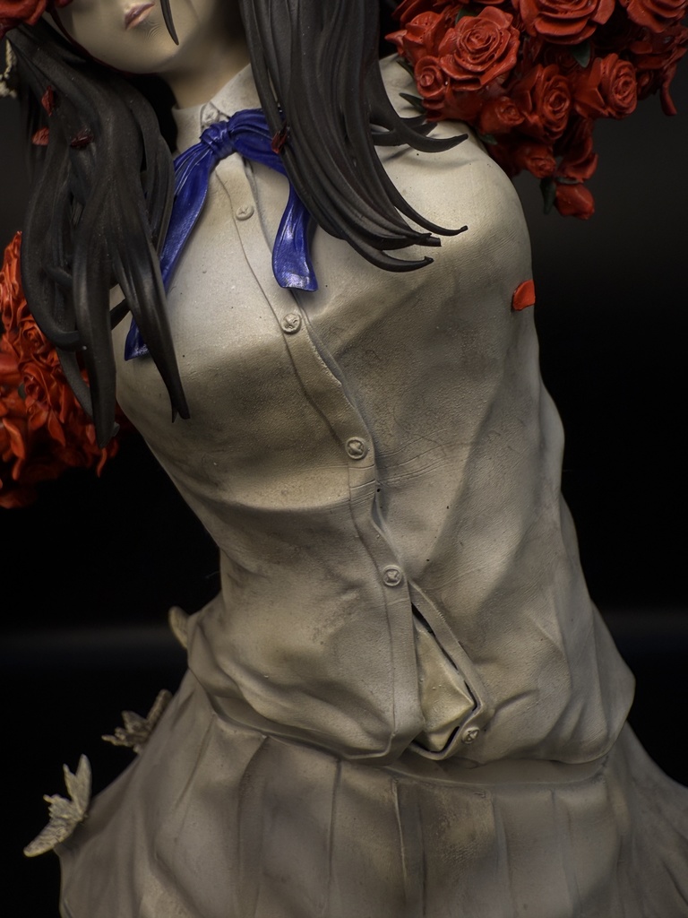 朽木冬子『花葬』- 殻ノ少女