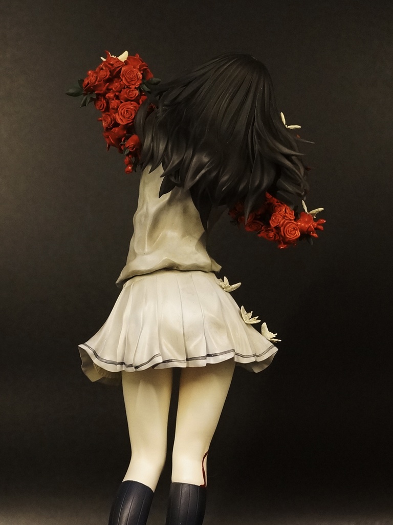 朽木冬子『花葬』- 殻ノ少女