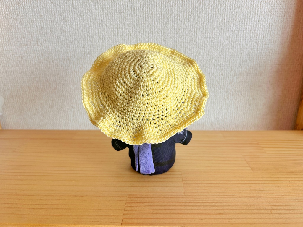 ぬいぐるみ用手編み帽子 黄色
