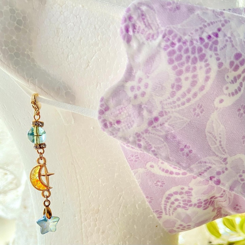 宇宙の落とし物 月と星のマスクチャーム